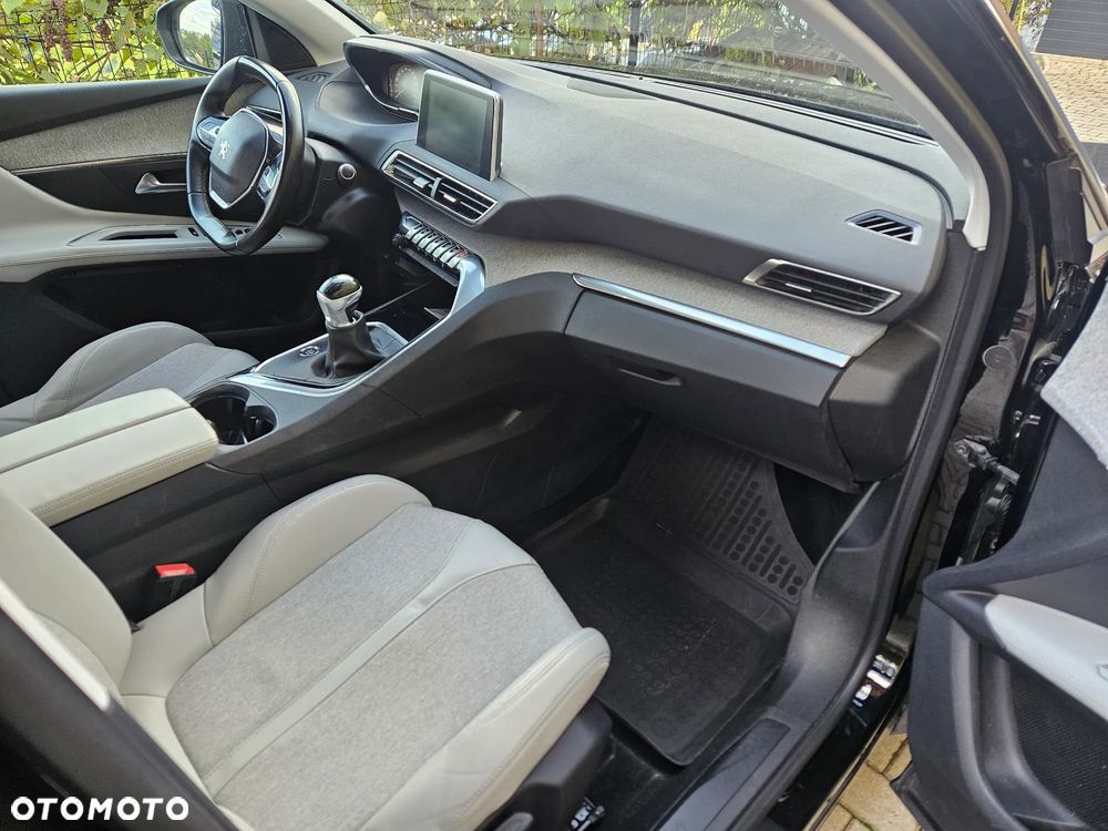 Peugeot 3008 - 6