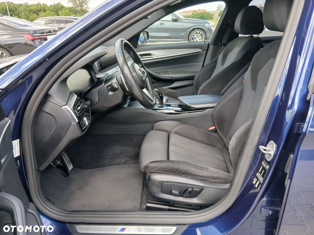 BMW Seria 5 518d M Sport sport - 14