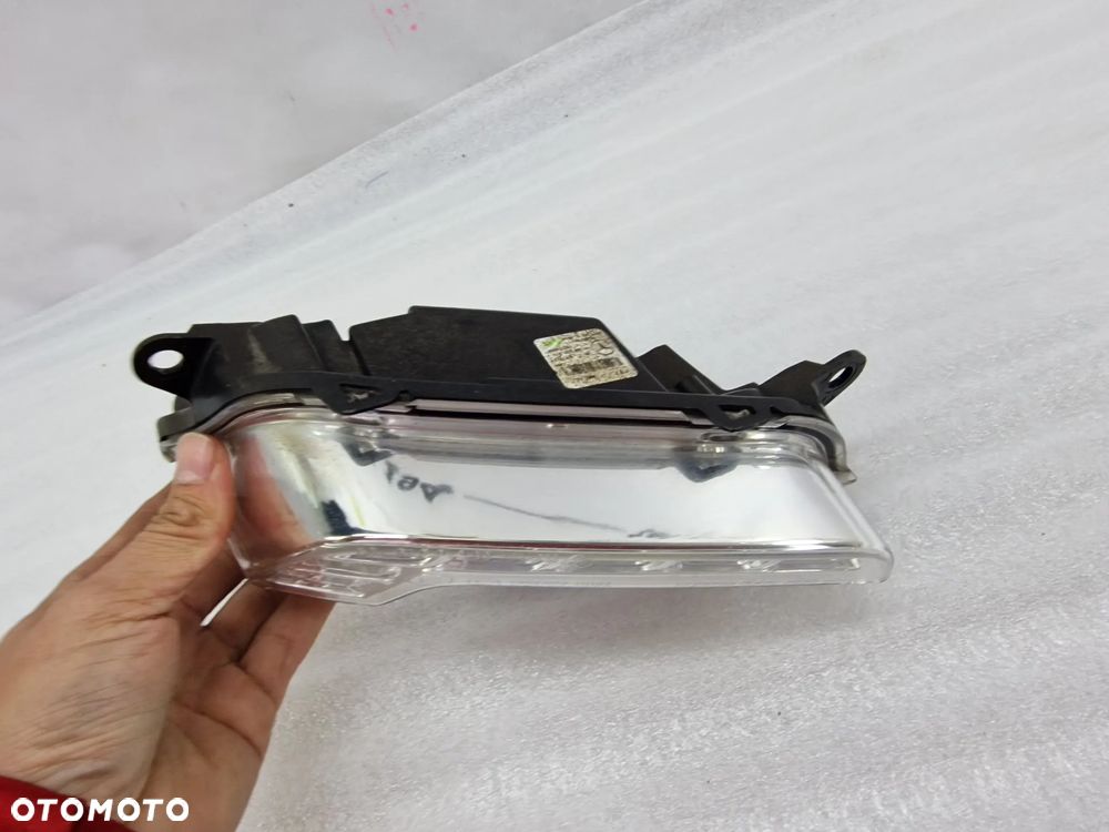 MERCEDES W207 E-KLASSA COUPE PRAWY HALOGEN LED , NR A2128200858 , NR AUKCJI H189 - 3