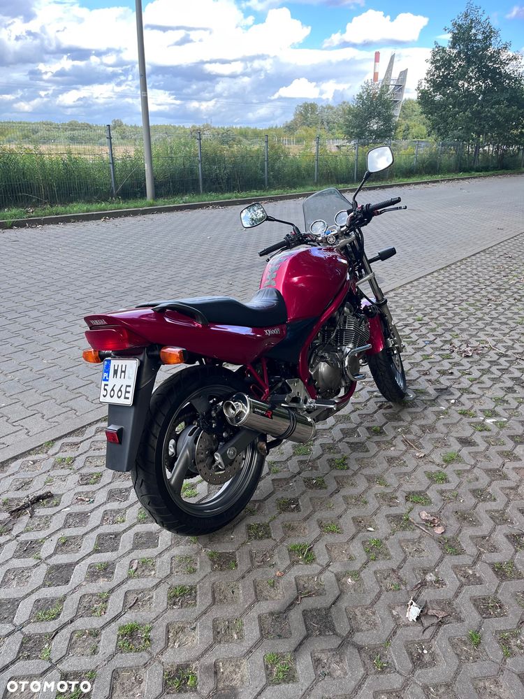 Yamaha XJ - 6