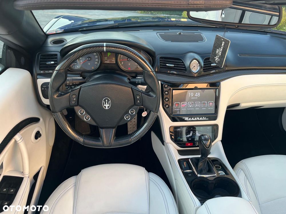 Maserati GranCabrio - 33