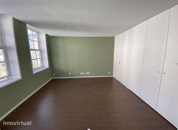 Apartamento T0 - Centro Histórico de Guimarães - Grande imagem: 5/17