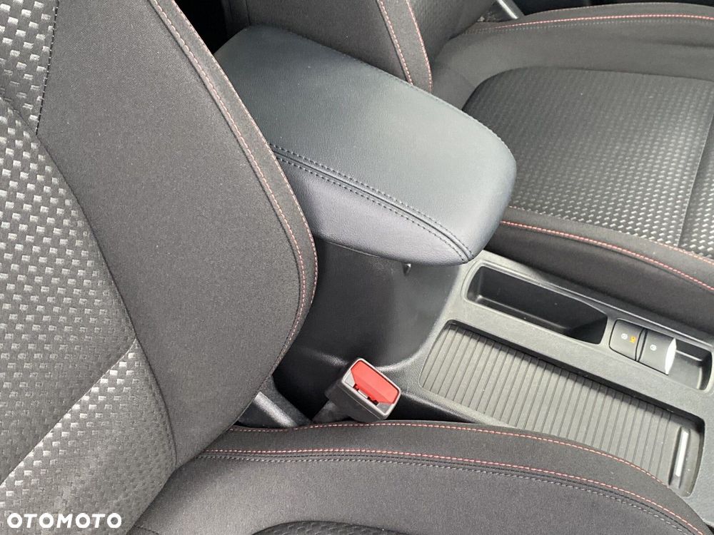 Ford Focus - 15
