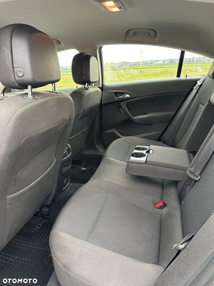 Opel Insignia 1.6 T Edition - 10