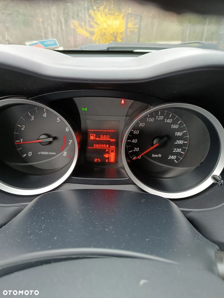 Mitsubishi Lancer 1.6 Inform - 6