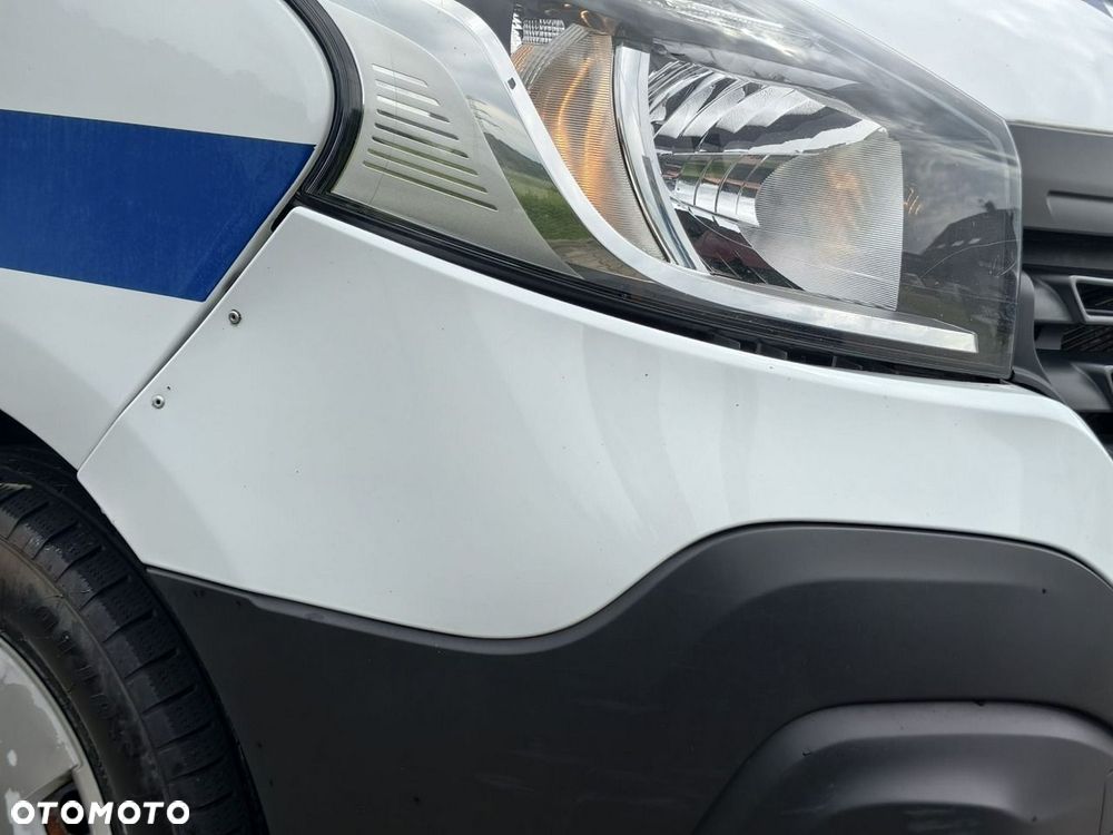 Renault Trafic - 17