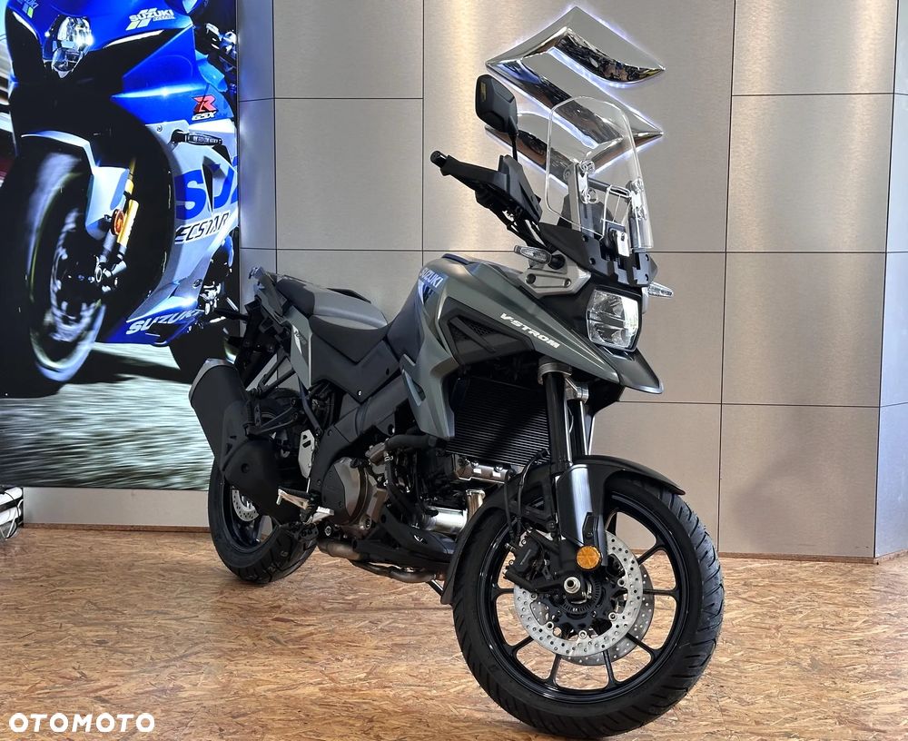 Suzuki V-STROM - 2