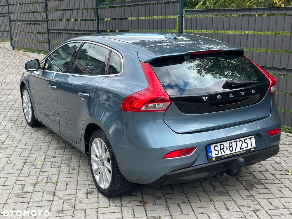 Volvo V40 D2 Momentum - 7