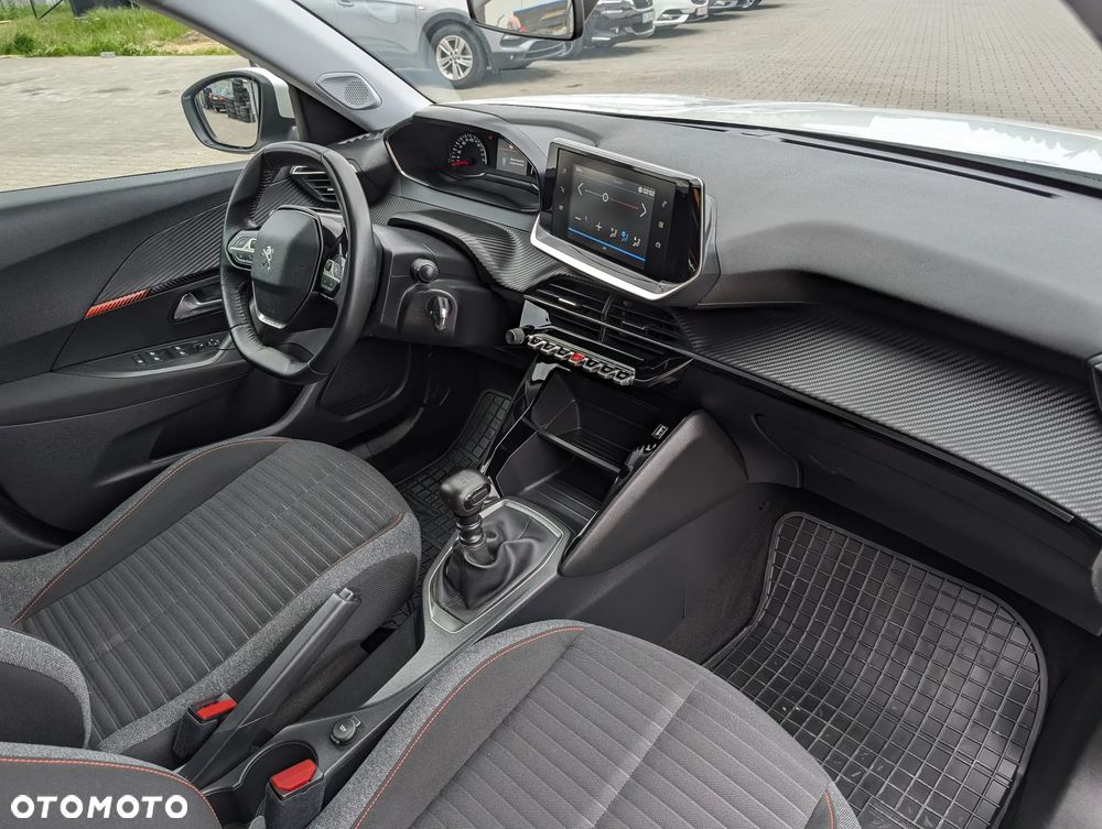 Peugeot 2008 PureTech 130 Active - 30