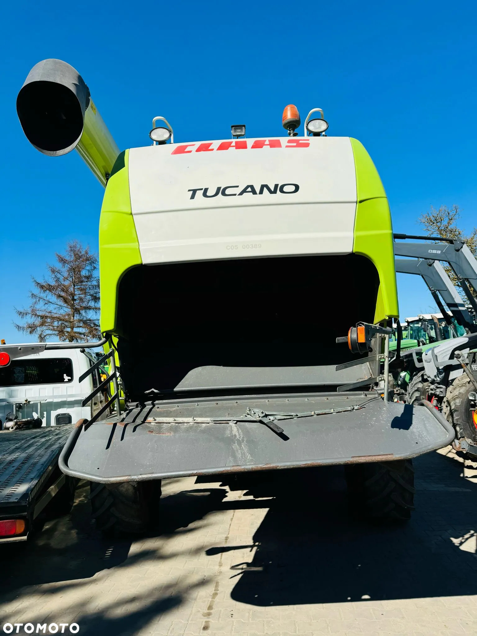 Claas Tucano 450 - 14
