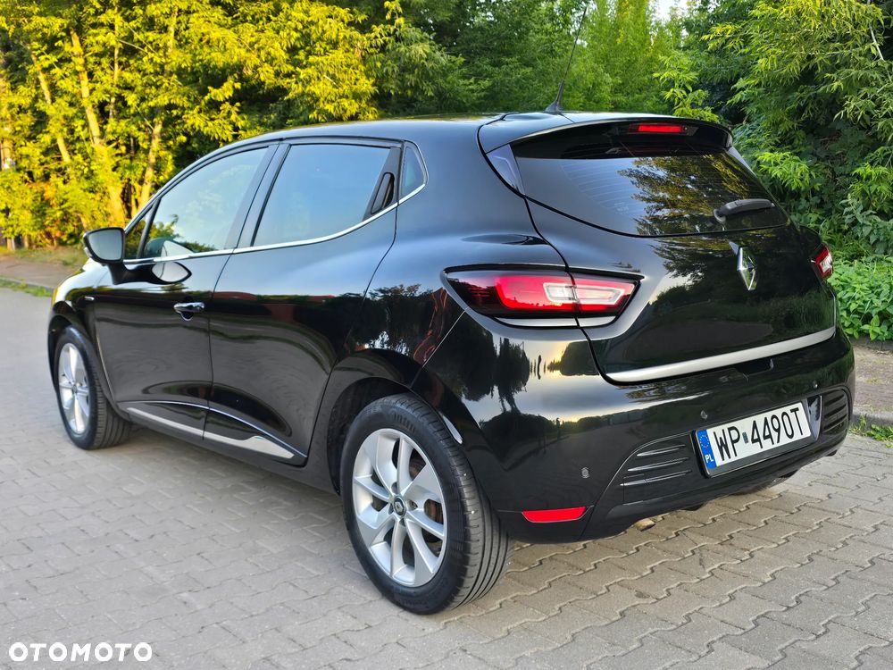Renault Clio - 7