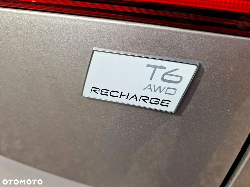 Volvo XC 60 T6 Plug-In Hybrid AWD Ultra Dark - 39