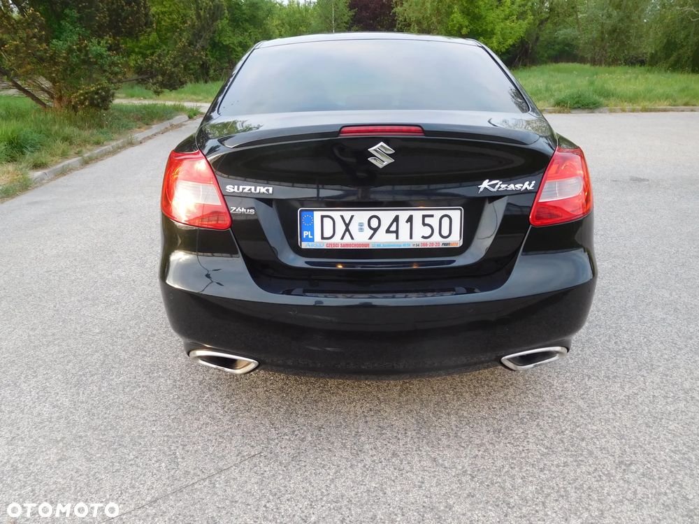 Suzuki Kizashi 2.4 Sport 4WD CVT - 17
