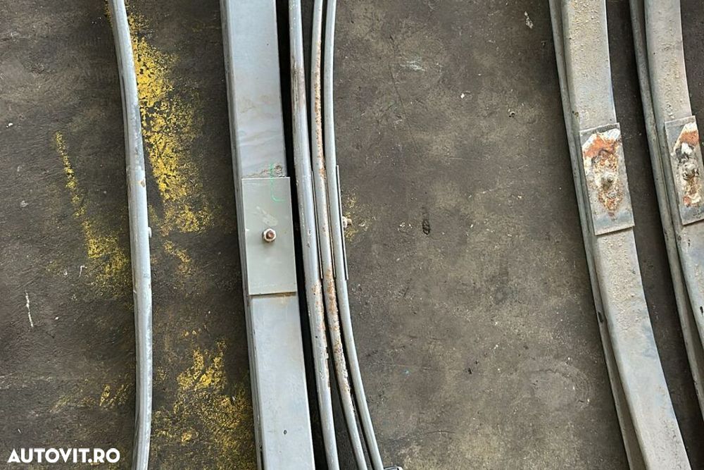 Foaie arc cu 3 foi latime 7cm punte dubla 550200016R Nissan Interstar 2019-2025