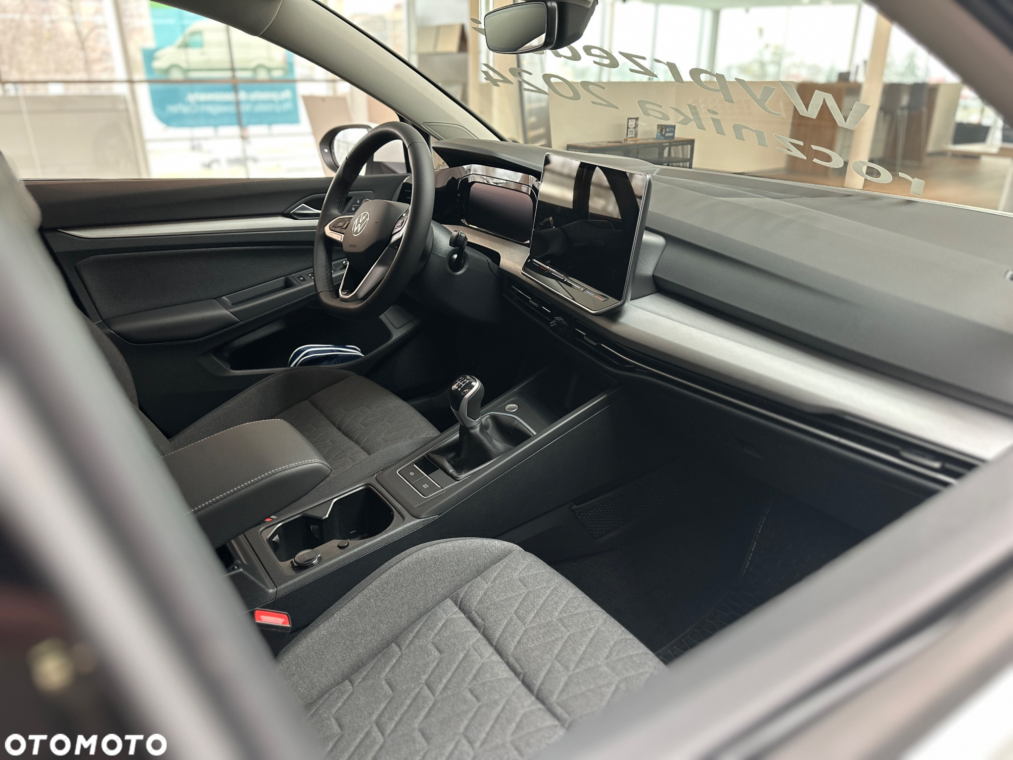 Volkswagen Golf VIII 1.5 TSI Life - 6