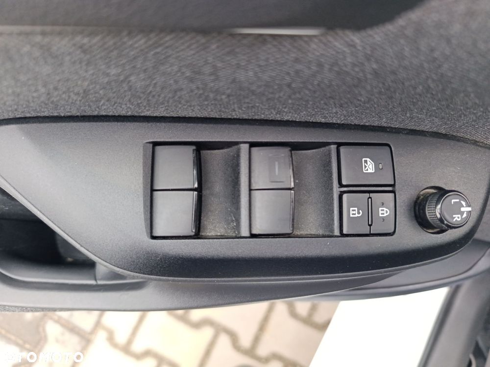 Toyota Yaris Hybrid 1.5 Comfort - 24