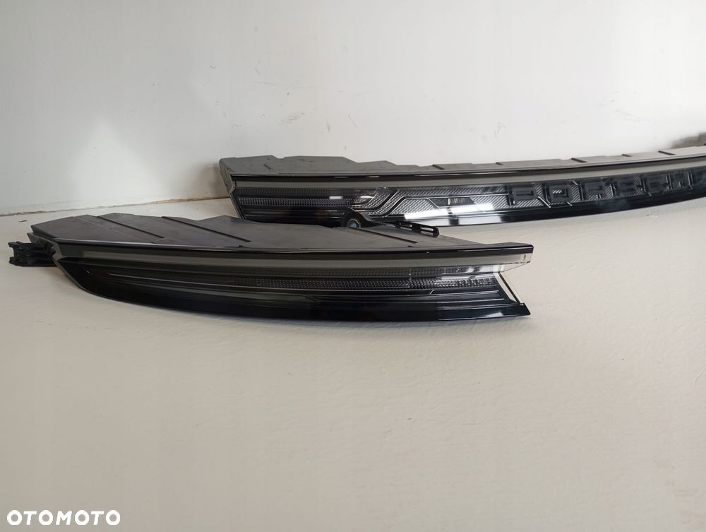 Lampa TYLNA PORSCHE TAYCAN 9J0-945082-K 9J0-945095-A 9J0-945096-K - 4