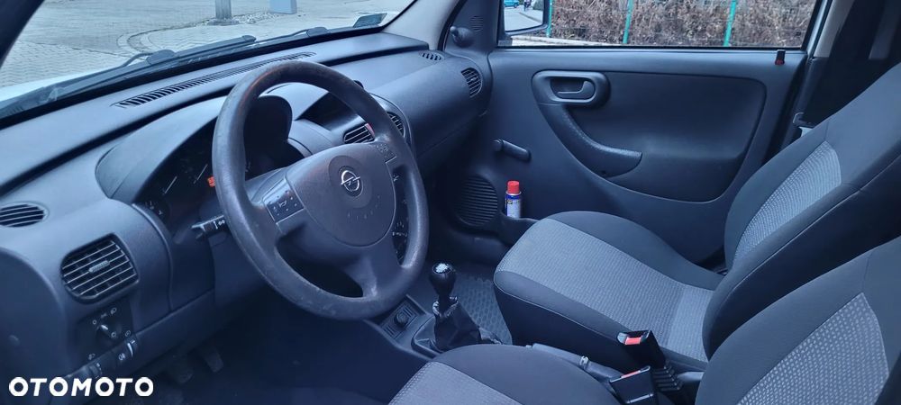 Opel Combo - 8