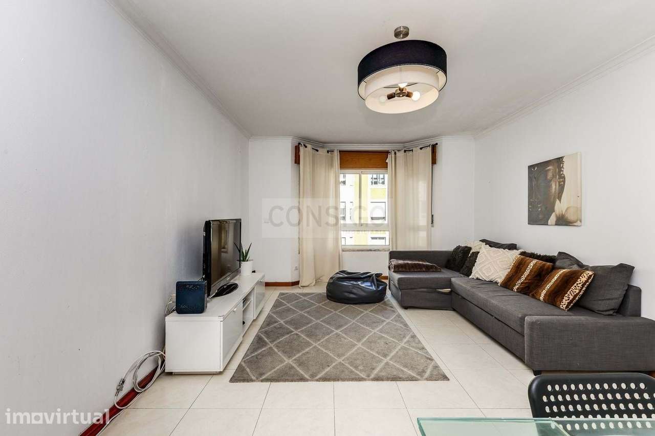 Apartamento T3 com garagem em Rio de Mouro - Grande imagem: 4/25