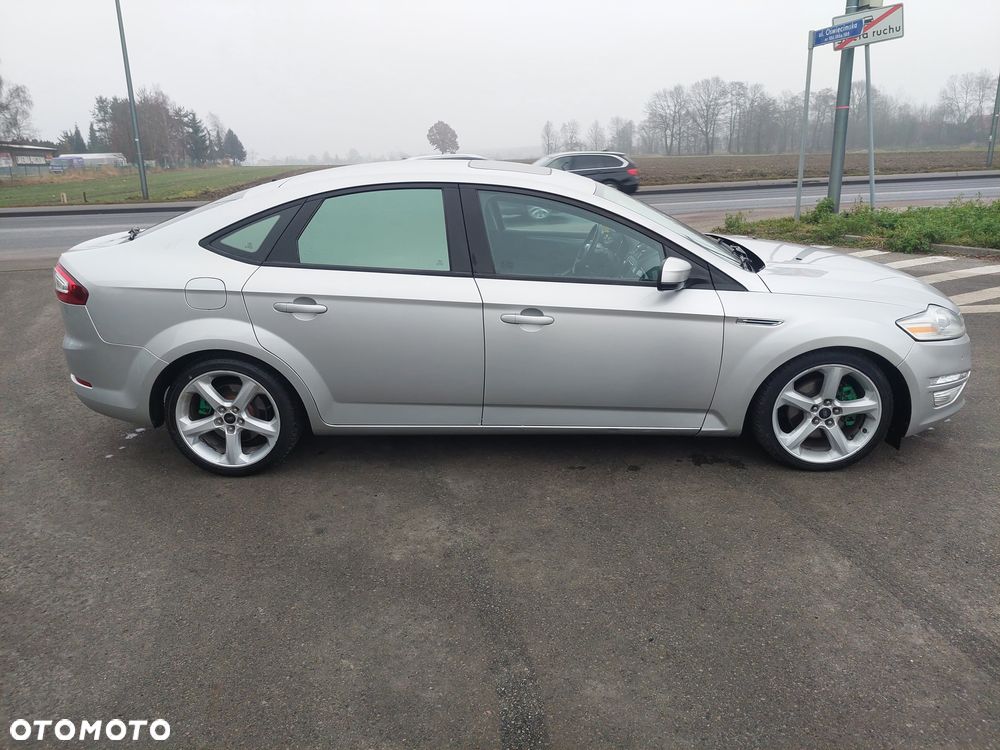 Ford Mondeo 1.6 T Gold X Plus - 10