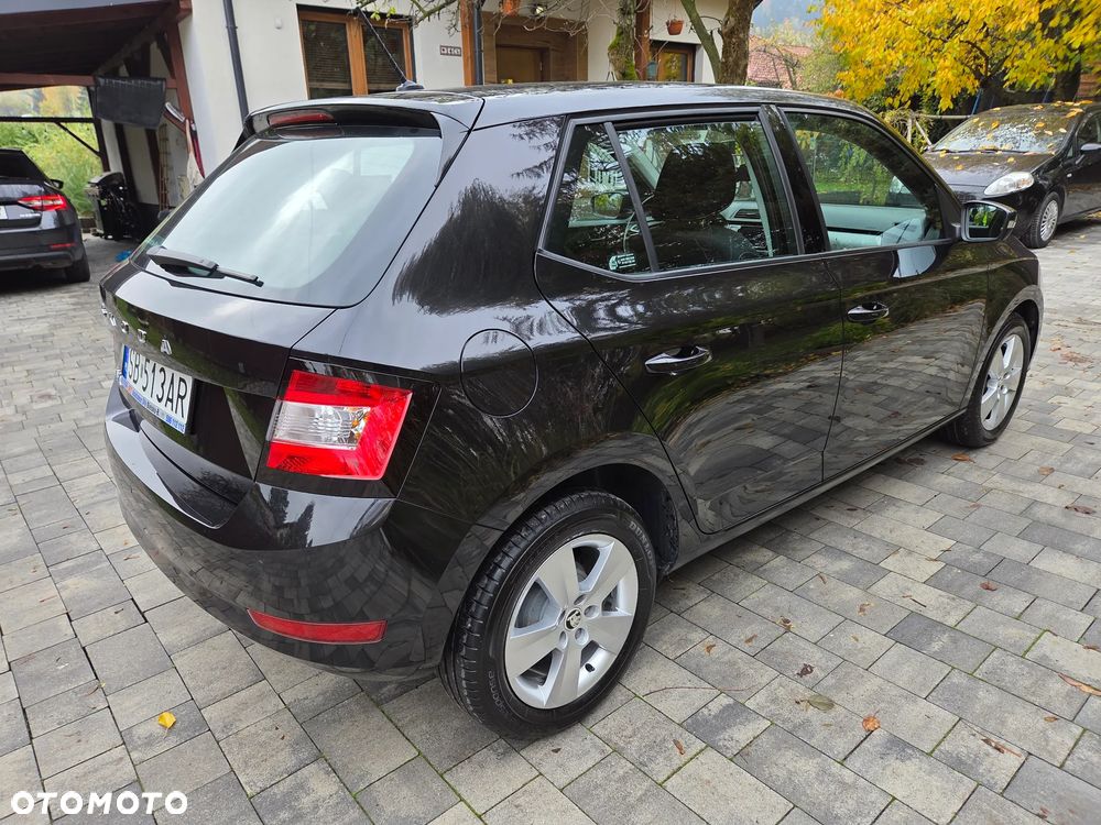 Skoda Fabia - 4