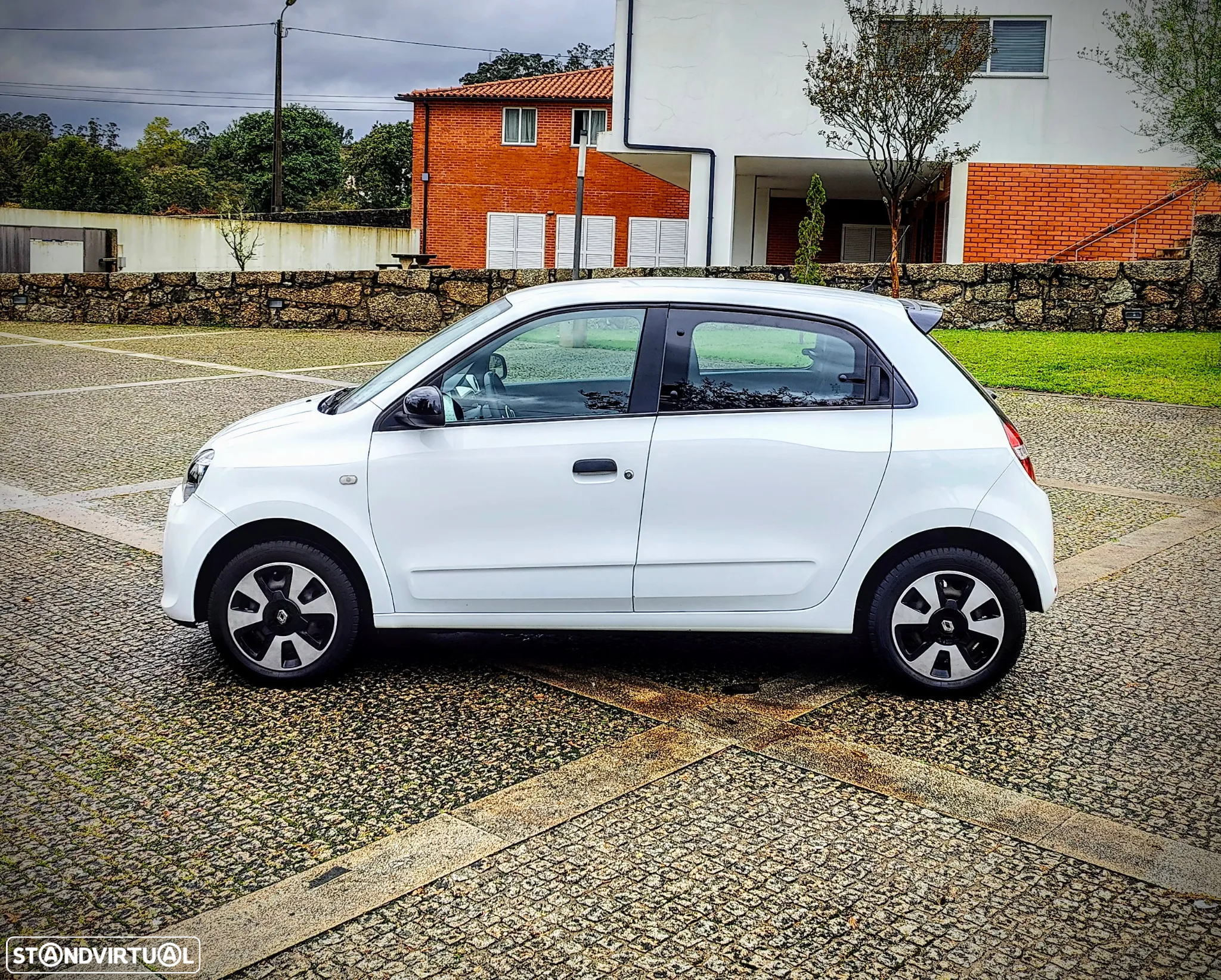 Renault Twingo 1.0 SCe Zen - 24
