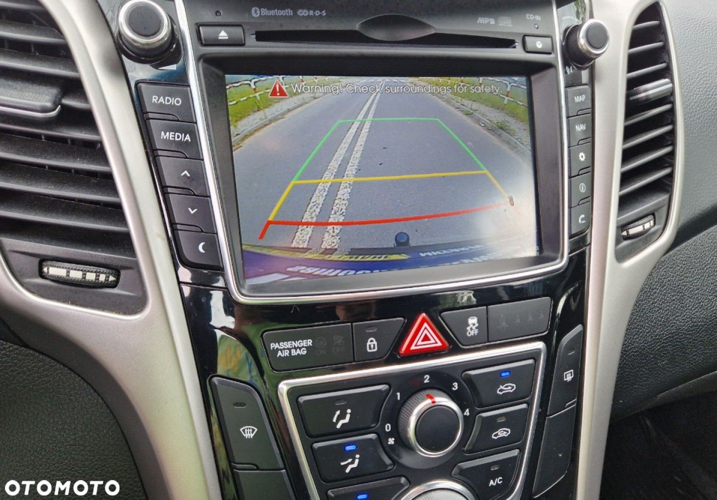 Hyundai i30 - 24