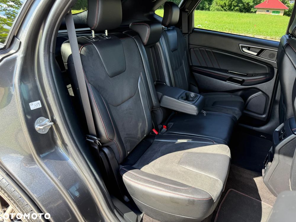 Ford Edge 2.0 EcoBlue Bi-Turbo 4x4 ST-LINE - 13