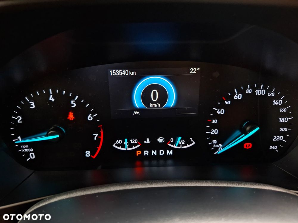 Ford Focus 1.5 EcoBoost ST-Line - 32