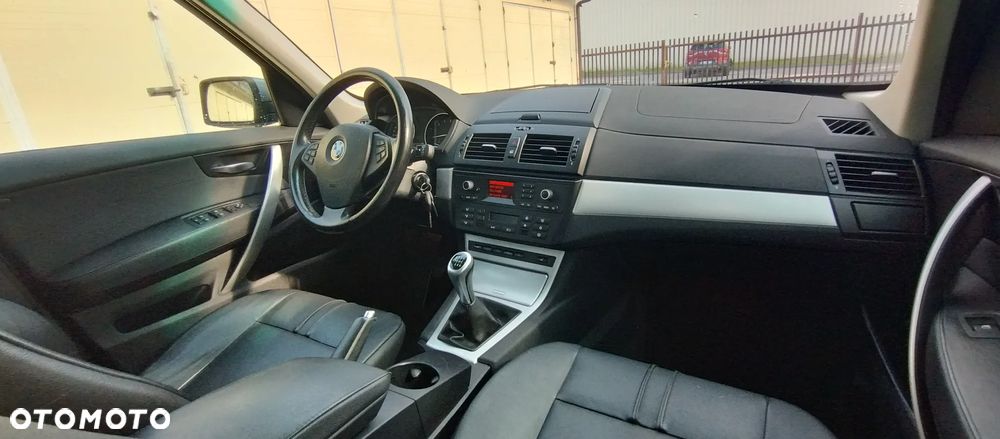 BMW X3 xDrive20i Limited Sport Edition - 9
