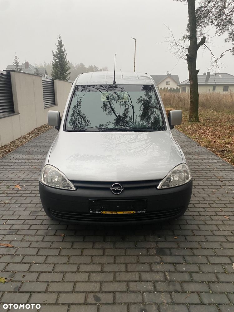 Opel Combo - 4