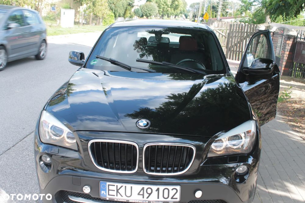 BMW X1 sDrive18d xLine - 19