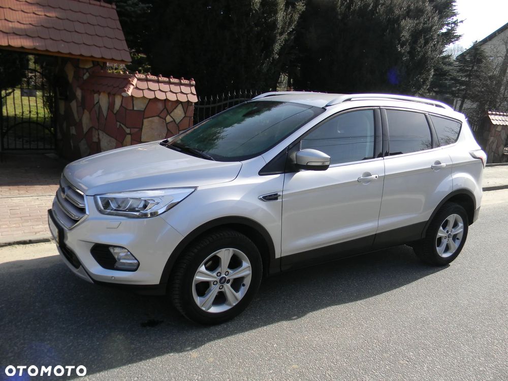 Ford Kuga 1.5 EcoBoost 2x4 Business Edition - 2