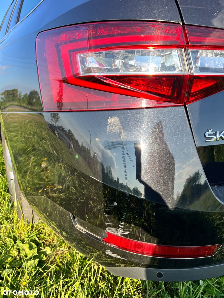 Skoda Superb 2.0 TDI 4x4 Active DSG - 5