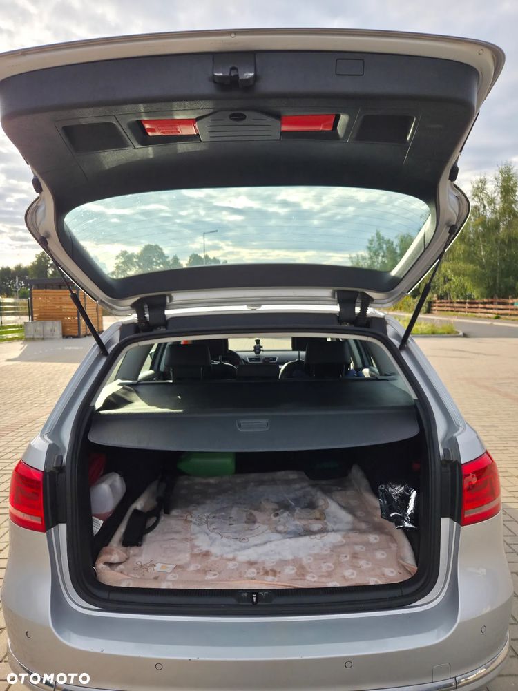 Volkswagen Passat 2.0 TDI DPF Highline DSG - 10
