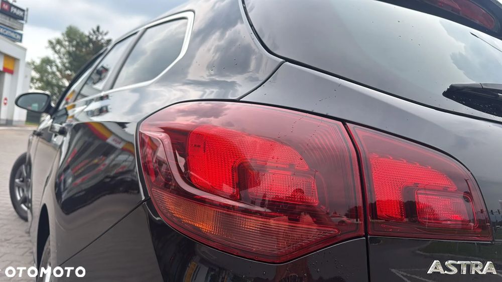 Opel Astra 1.4 T Sport EU6 - 20