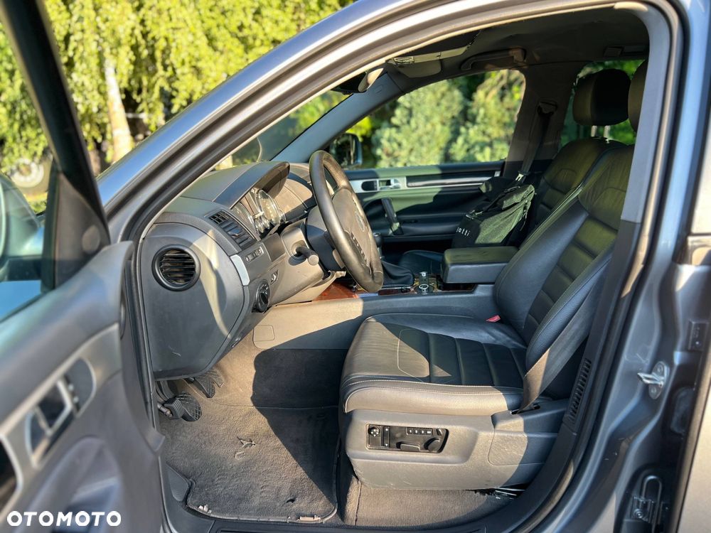 Volkswagen Touareg 2.5 R5 TDI - 17