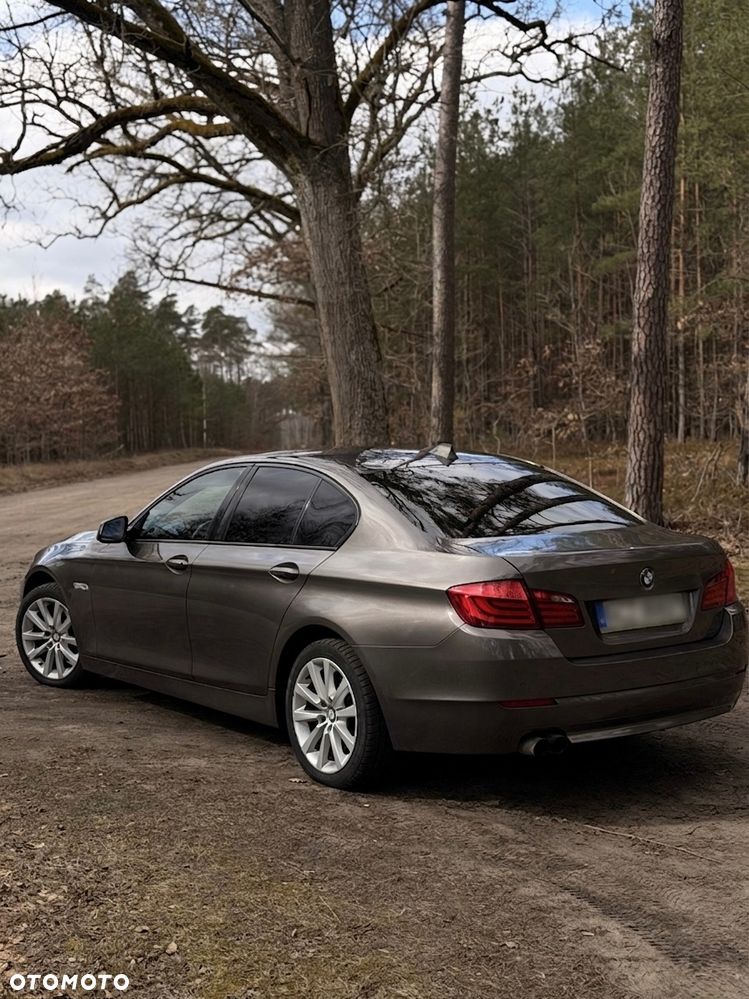 BMW Seria 5 520d - 4