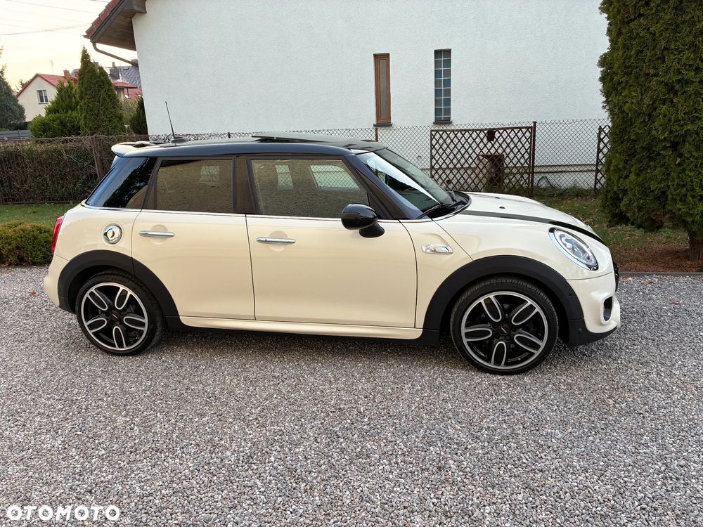 MINI Cooper S - 4