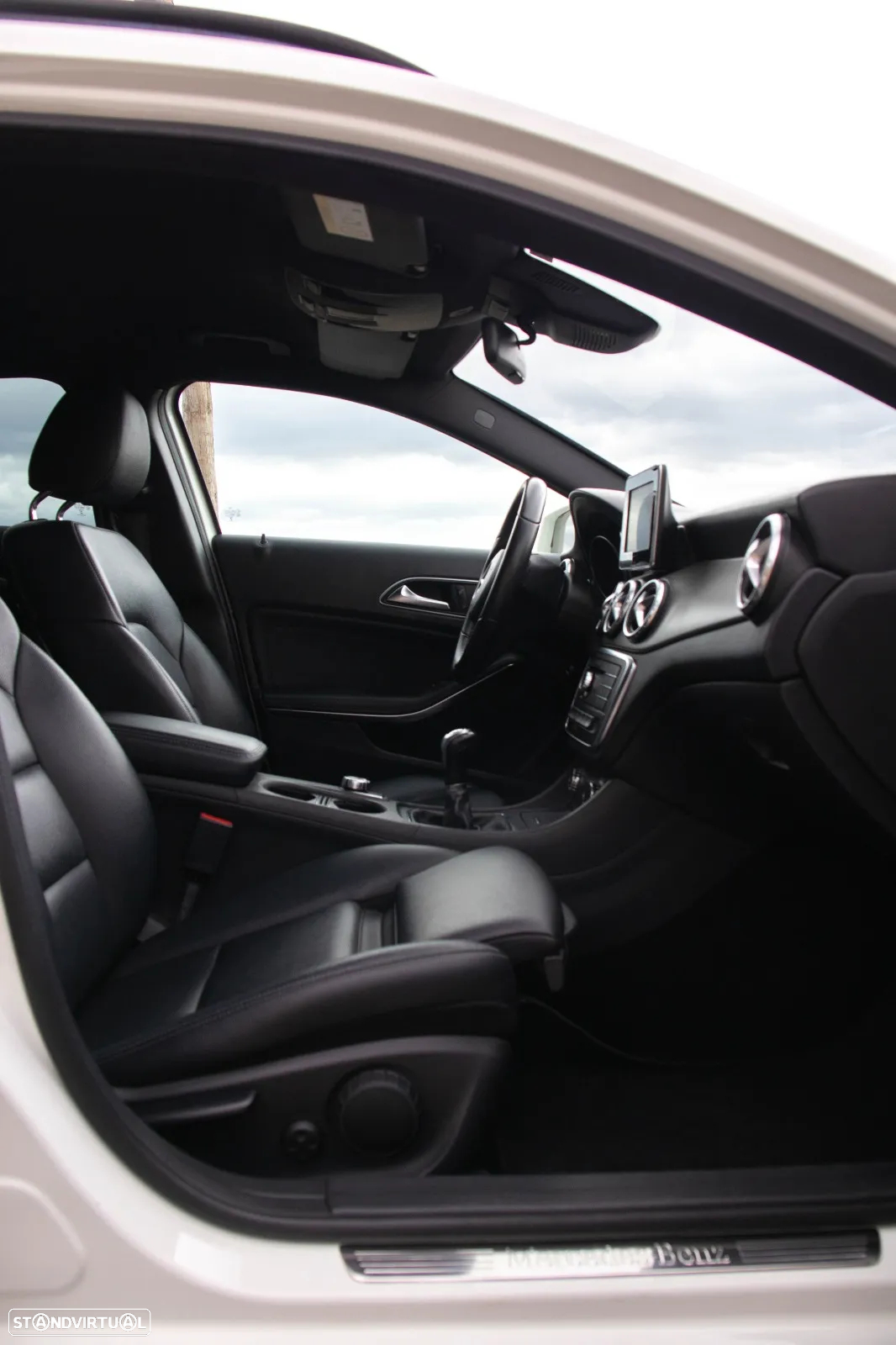 Mercedes-Benz GLA 200 d Activity Edition - 6