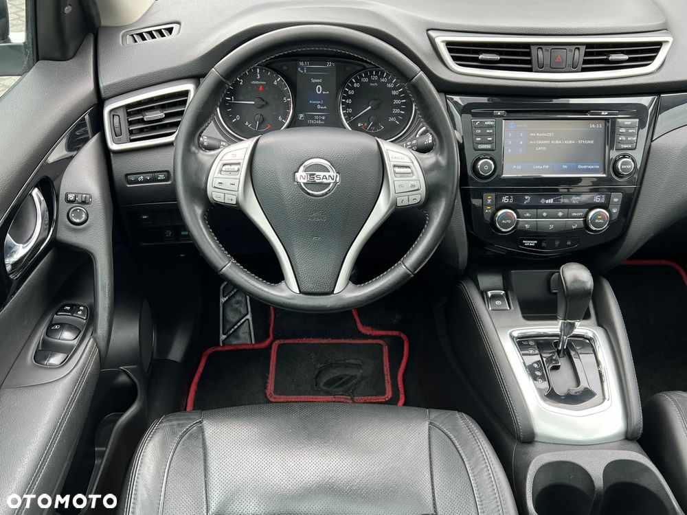 Nissan Qashqai 1.6 DCi Tekna Xtronic - 20