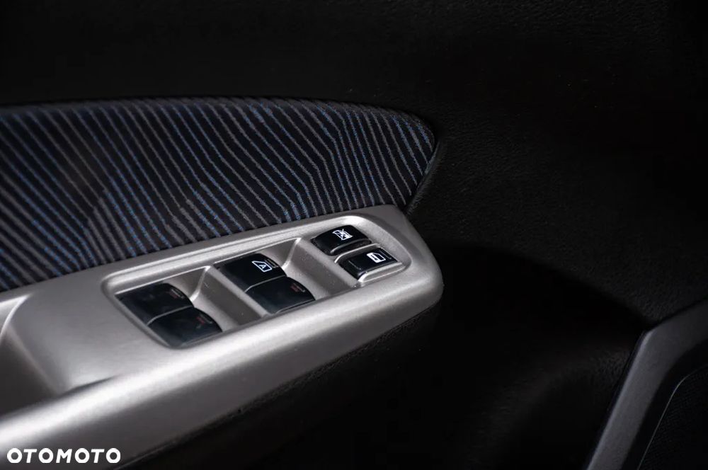 Subaru Forester 2.0X Exclusive - 37