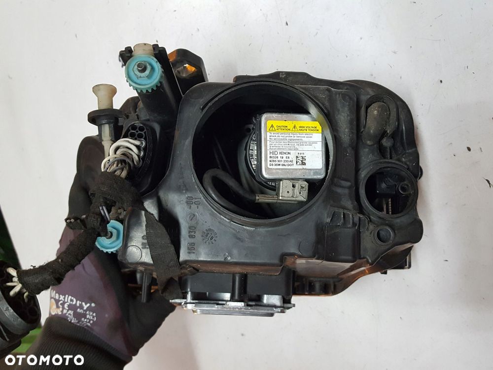 AUDI A3 8P LIFT 08-12r LAMPA XENON PRAWA PRZÓD ANGLIK - 7