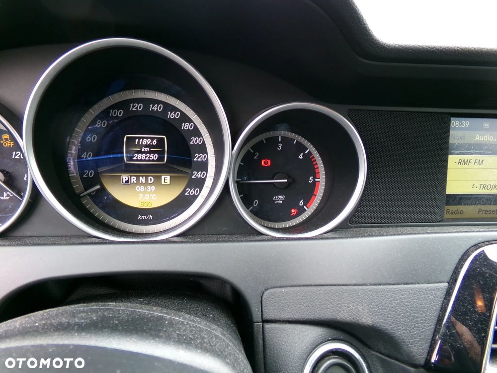 Mercedes-Benz Klasa C 200 CDI DPF Automatik BlueEFFICIENCY - 10