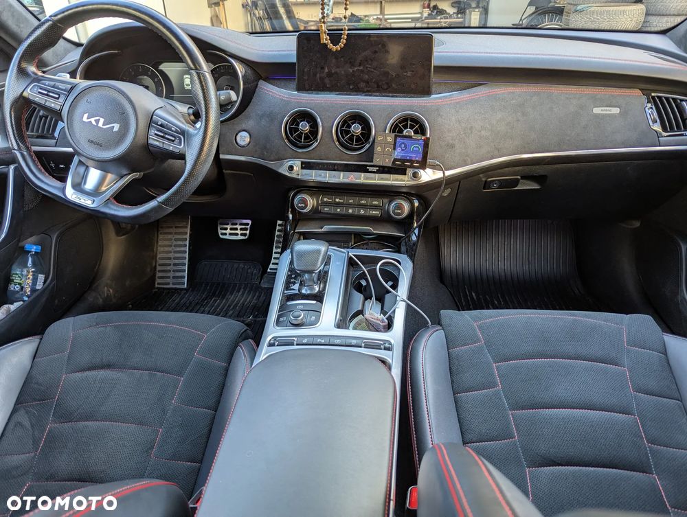 Kia Stinger 3.3 T-GDI V6 GT AWD - 6