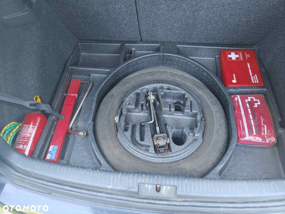 Volkswagen Golf 2.0 TDI GT Sport - 13