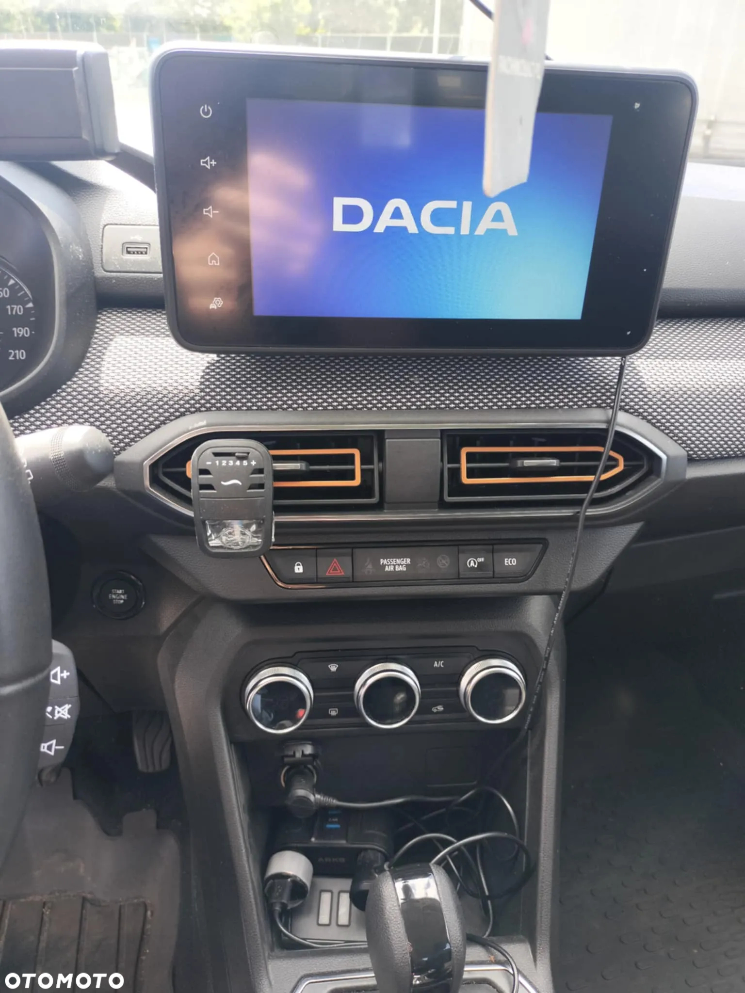 Dacia Sandero Stepway 1.0 TCe Expression CVT - 8