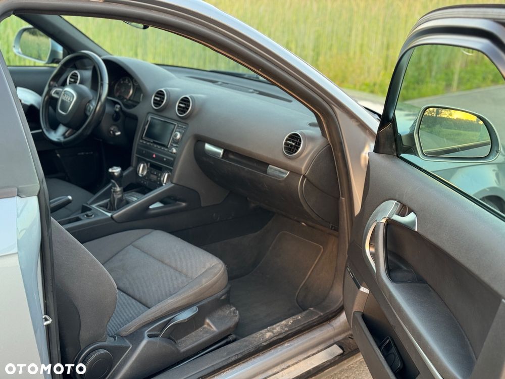 Audi A3 3-drzwiowe 2.0 TDI DPF Ambiente - 13