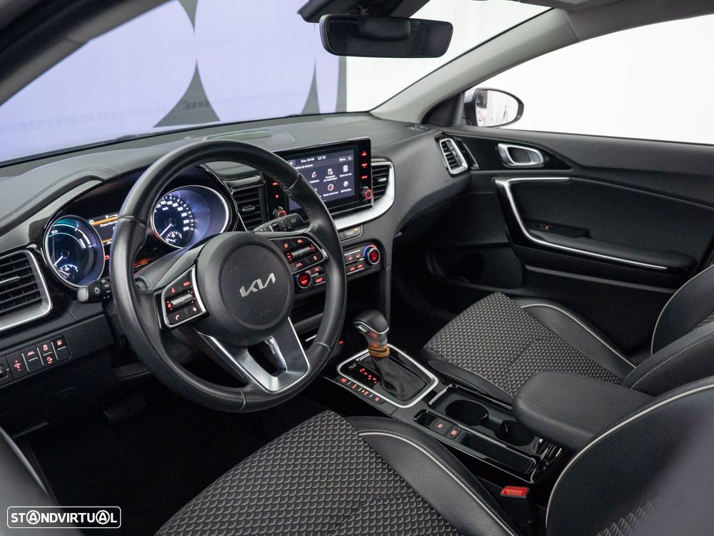 Kia Ceed SW 1.6 GDi PHEV Drive 6DCT - 14