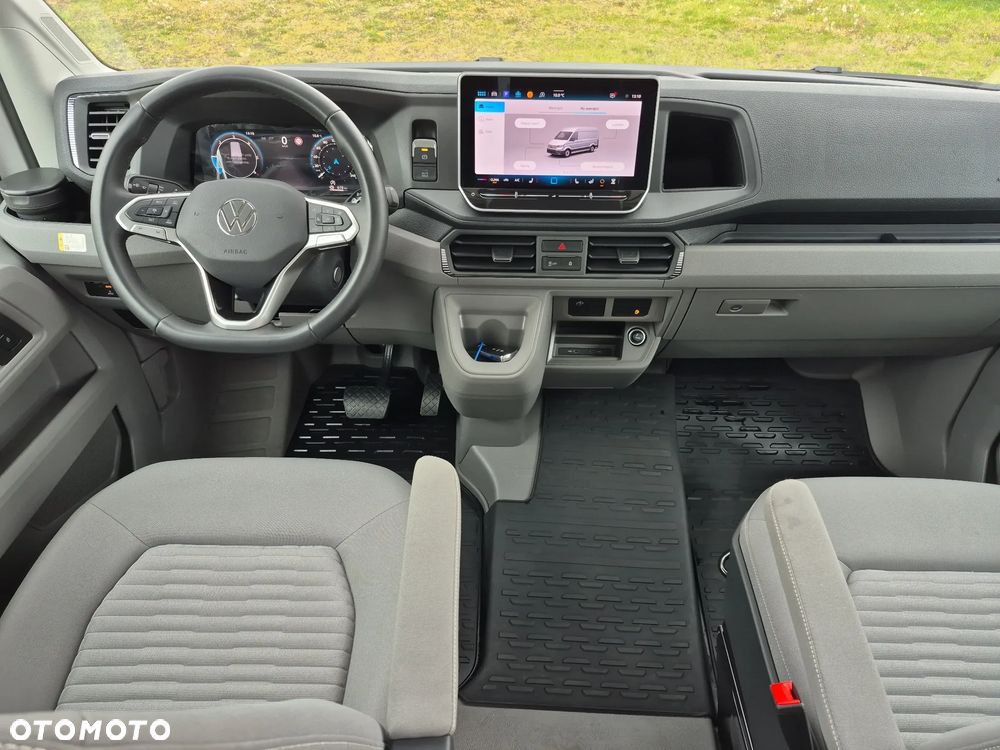 Volkswagen Grand California - 11